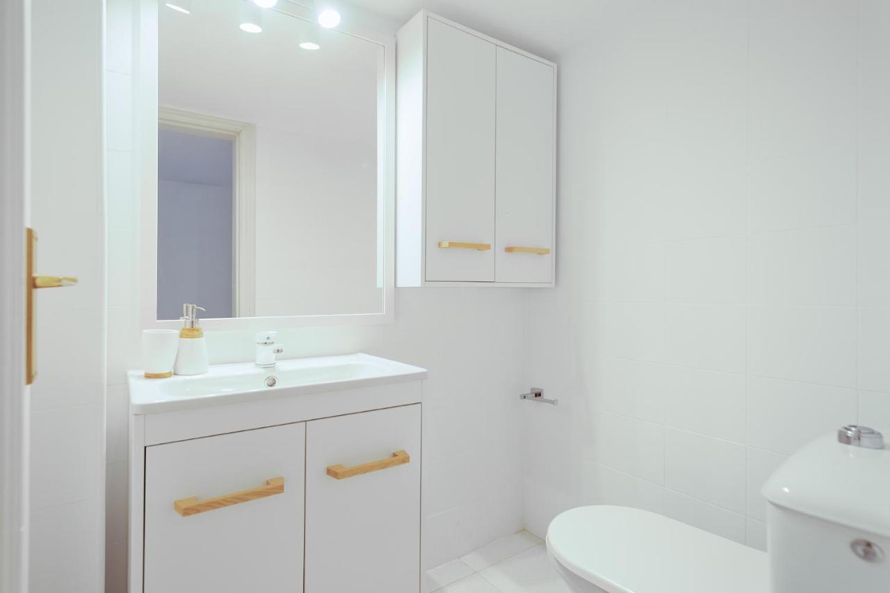 Apartamento La Fiesta, 250 M To The Sea Plus Swimming Pool Torrevieja Extérieur photo